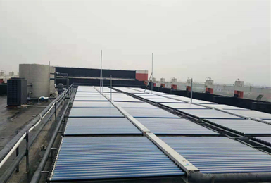 廣饒縣陳官鎮(zhèn)中學(xué)太陽能+空氣源熱水系統(tǒng)應(yīng)用項目