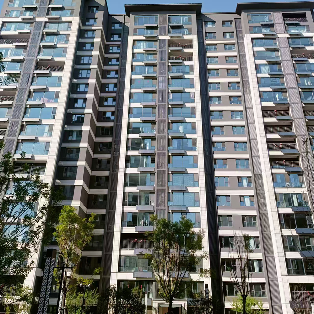 濟(jì)寧尚龍?jiān)?xiàng)目太陽(yáng)能熱水器采購(gòu)及安裝工程